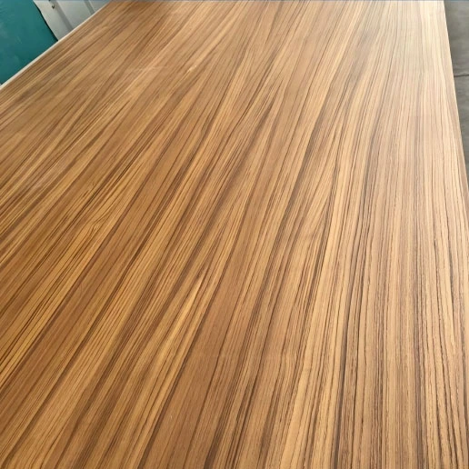 কাঠের ব্যহ্যাবরণ প্রলিপ্ত বোর্ড
